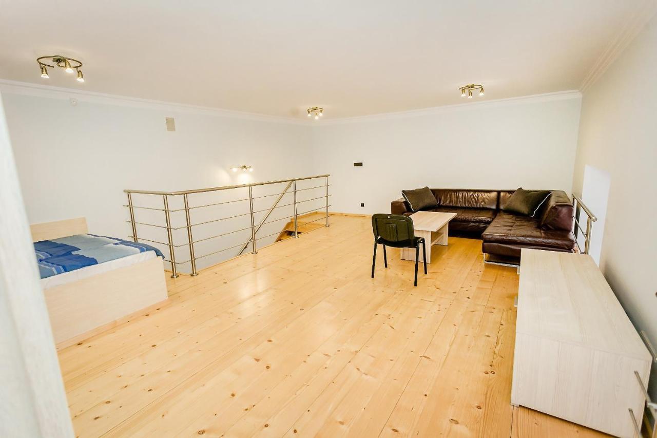 דירות סטאלובה וולה Apartament Stalowa מראה חיצוני תמונה